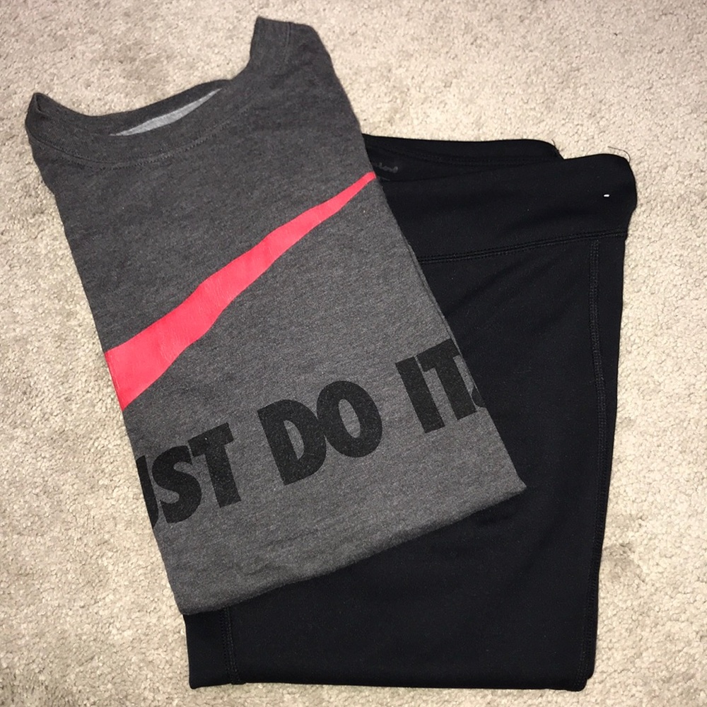Bundle: Women’s Nike S top & Champion M bottom